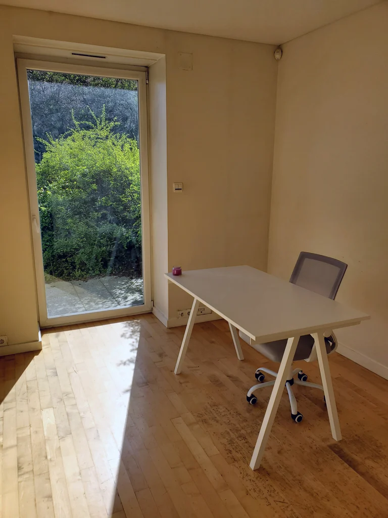 Bureau privé — n° 02