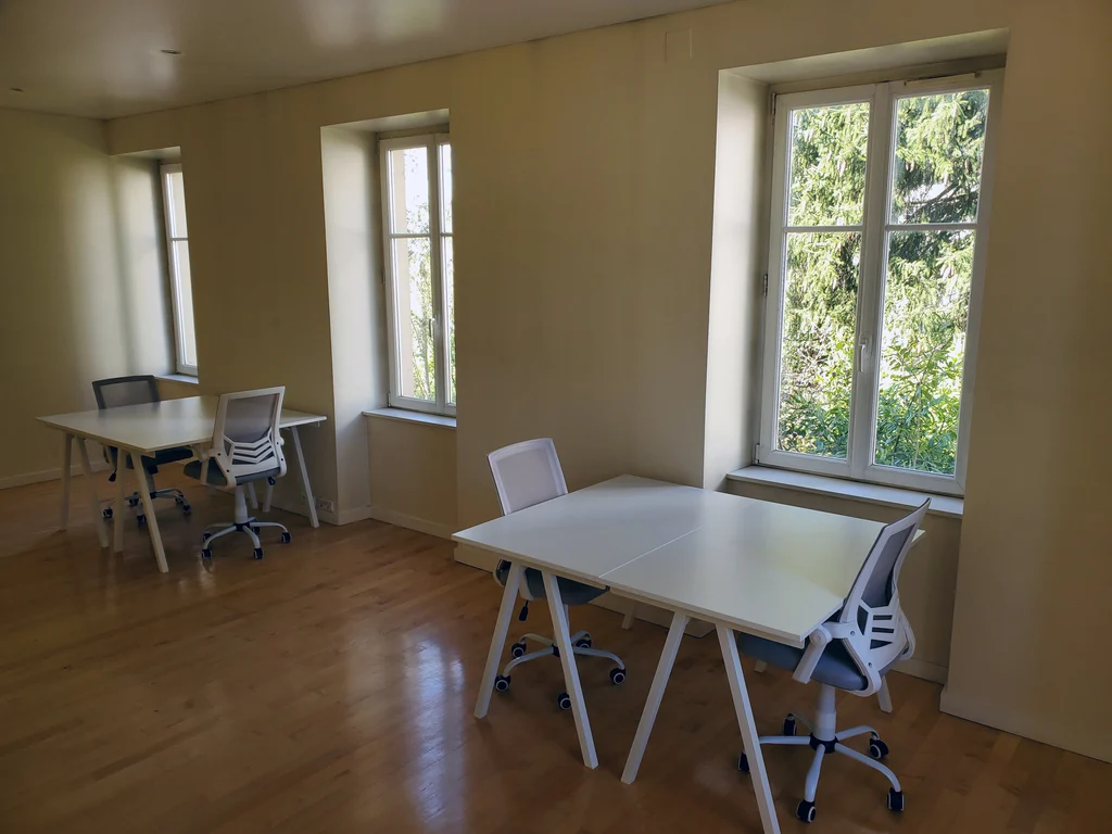 Private office — No. 04